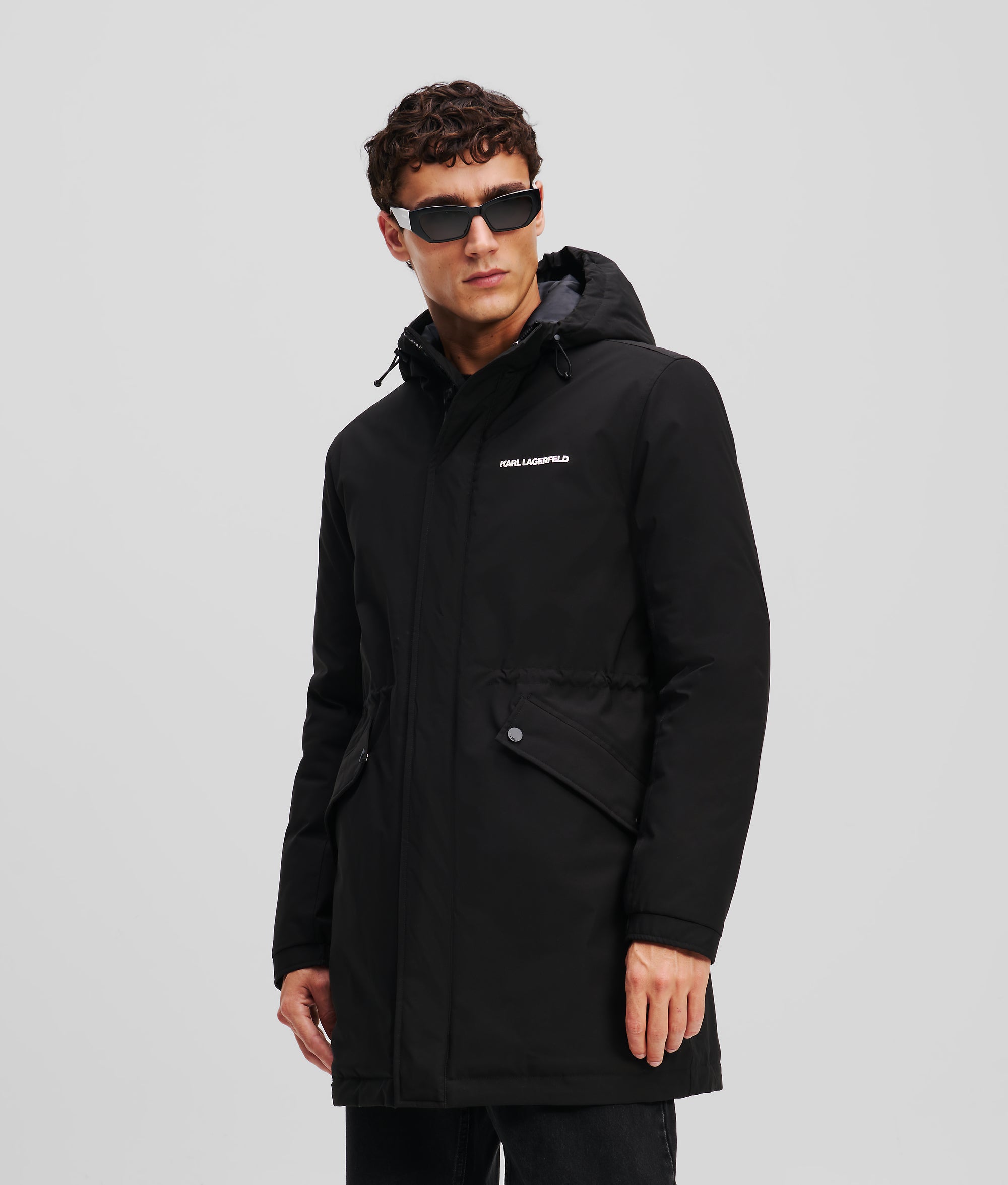 ULTRA LIGHTWEIGHT HOODED PARKA