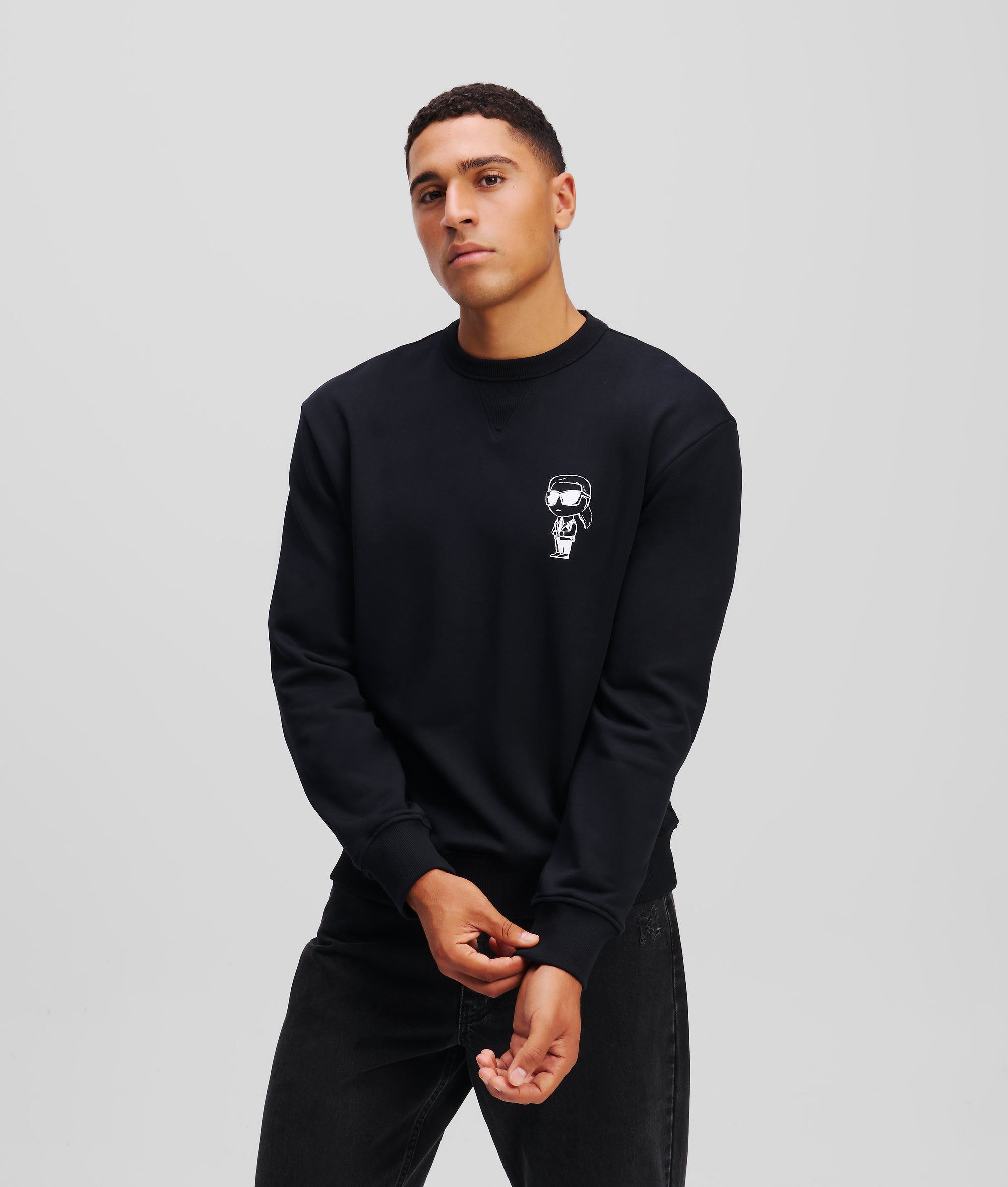 IKON GRAPHIC SWEATSHIRT - Image 3