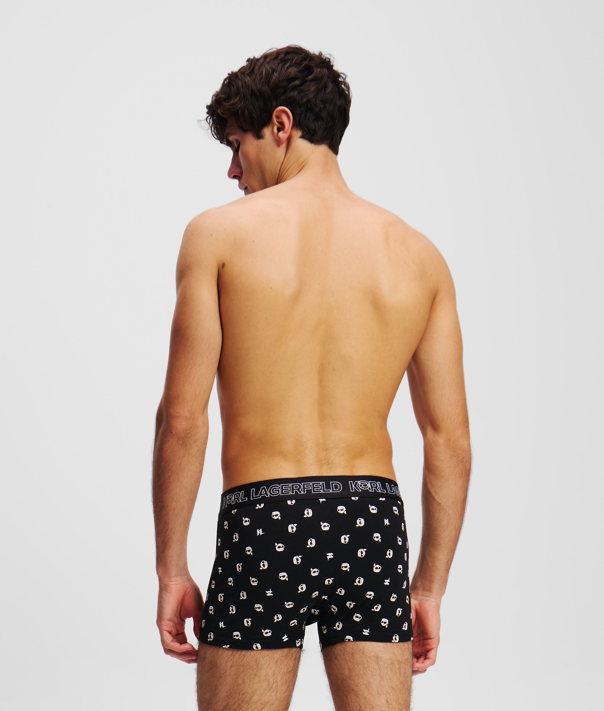 IKON TRUNK AND SOCKS GIFT SET - Image 3