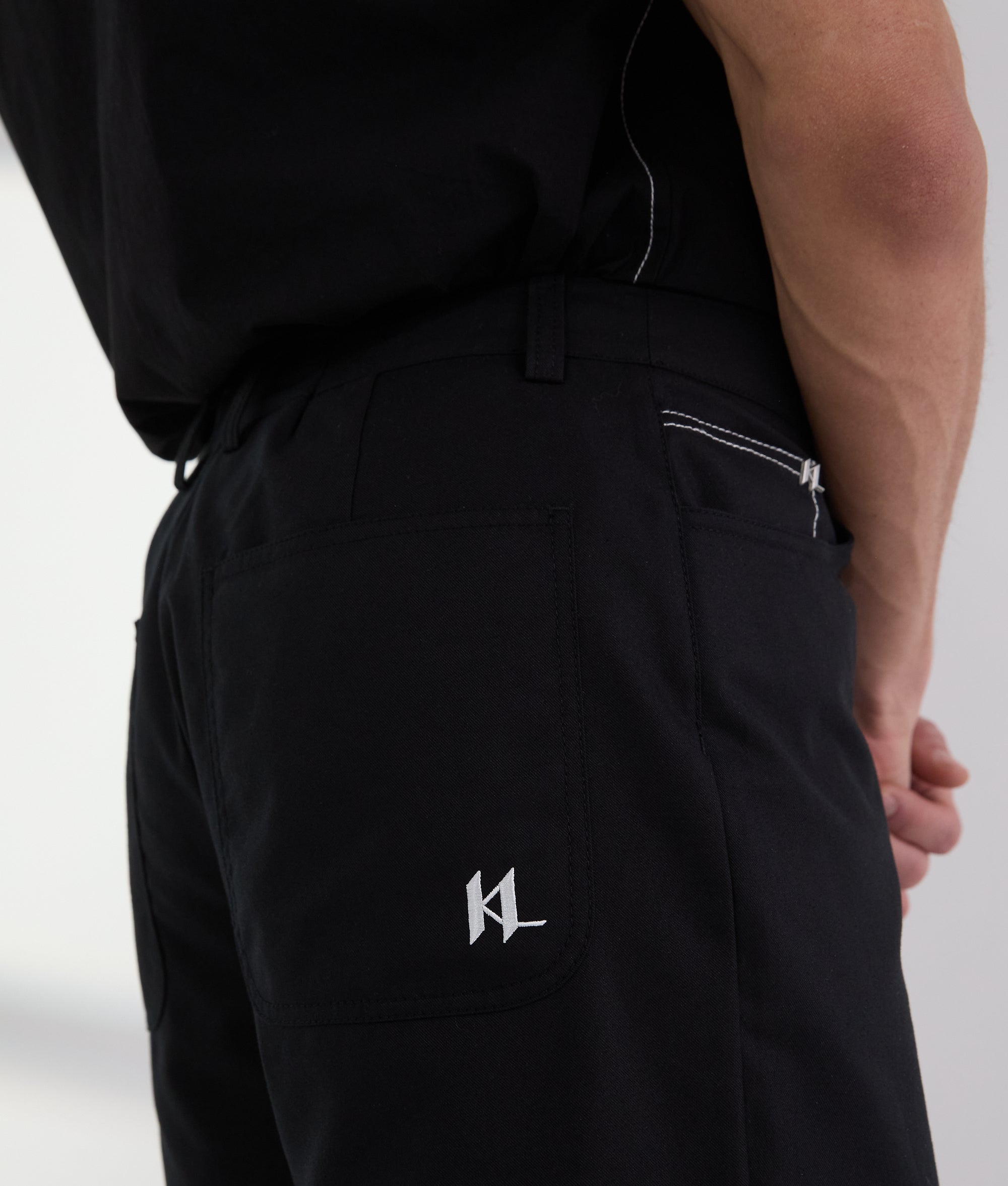 CONTRAST STITCH PANTS - Image 2