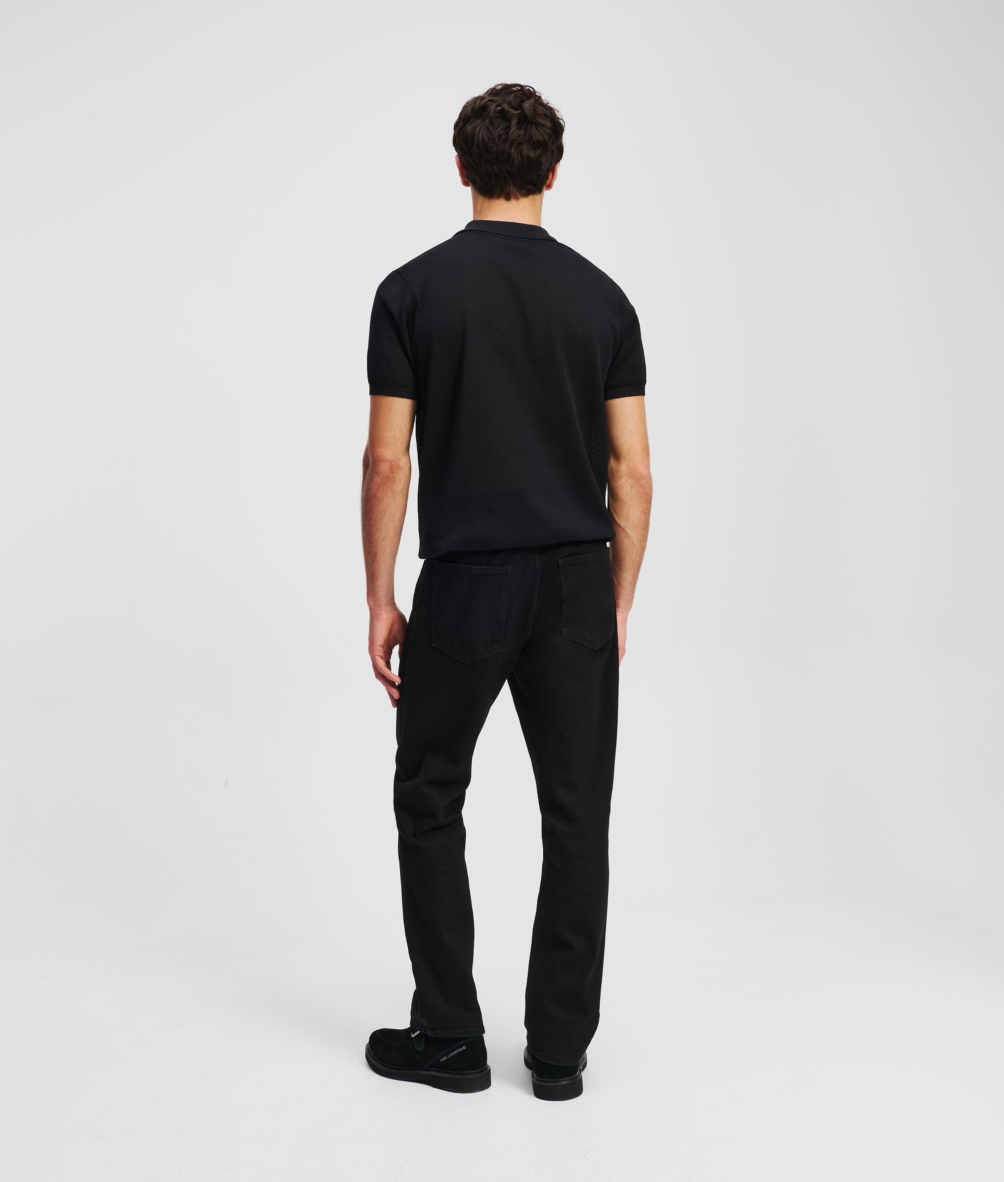 ZIP-DETAIL TAPERED JEANS - Image 3