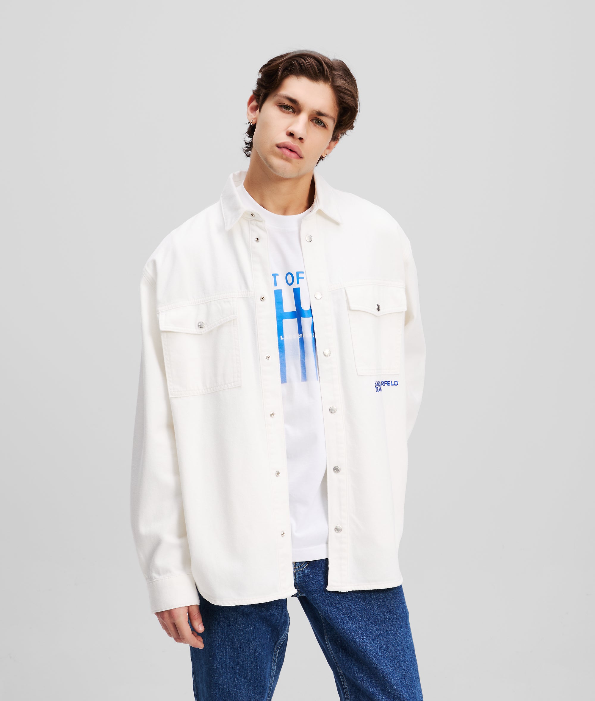 OUT OF THE BLUE GRAPHIC OVERSHIRT - Image 2