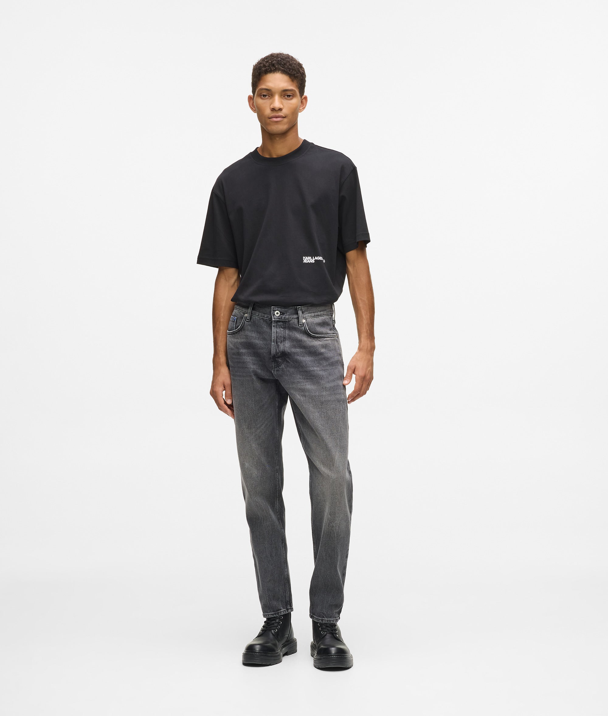 Vintage wash tapered jeans - Image 4