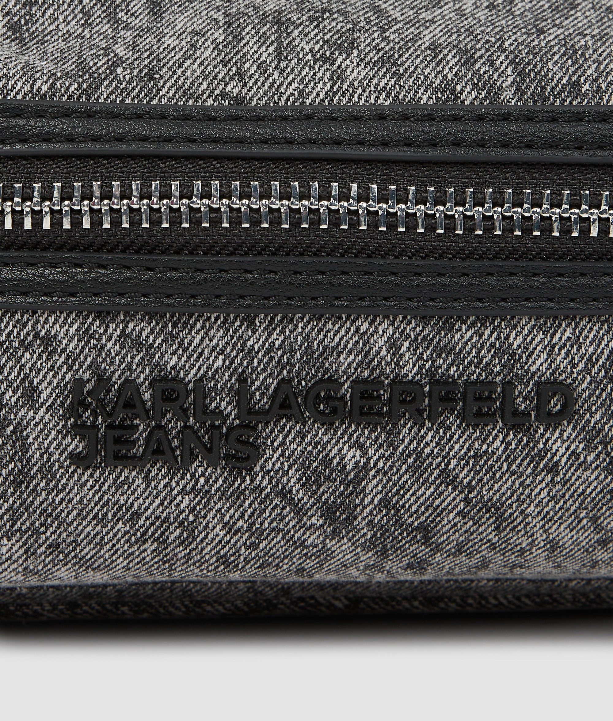 Washed denim belt bag - Image 3