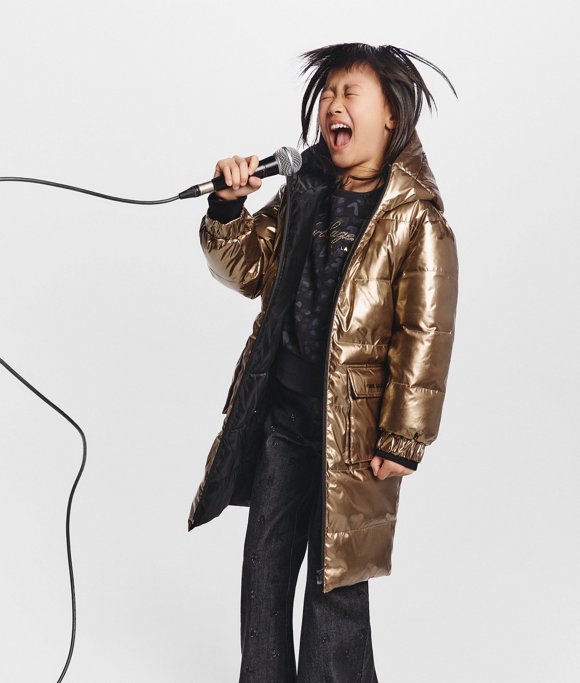 Girls reversible puffer jacket - Image 5