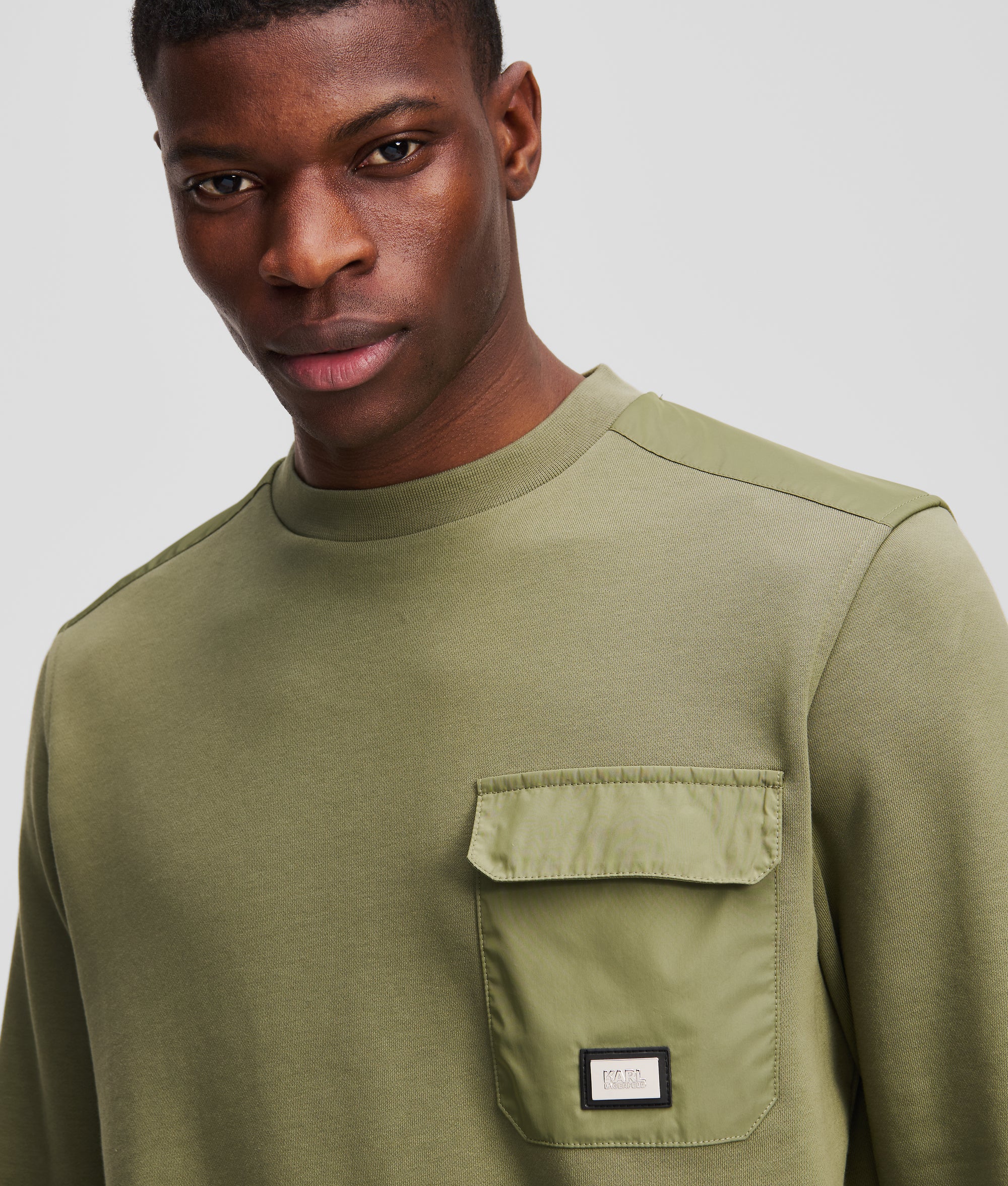 CHEST POCKET SWEATSHIRT - Image 2